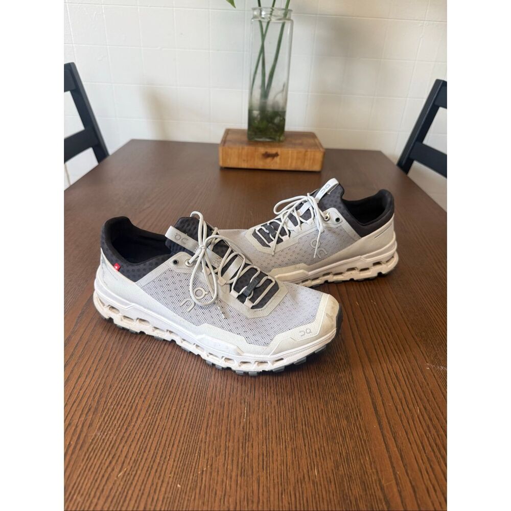 On Cloud Cloudultra Trail Running sz M9